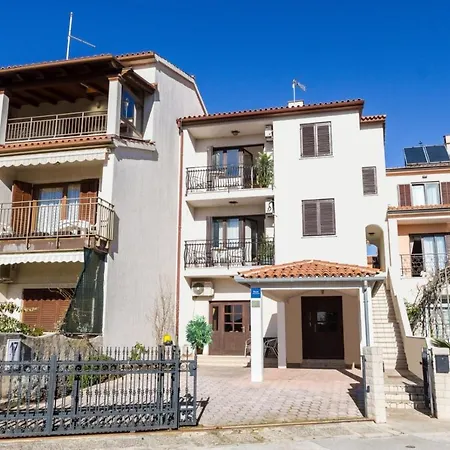 Leona Apartmán